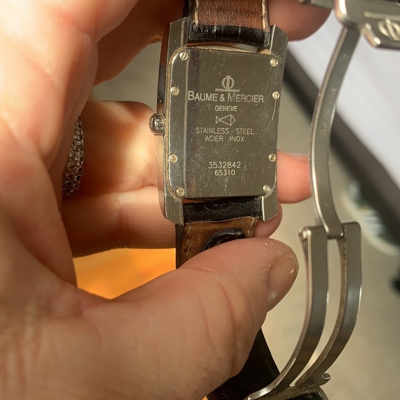 Watch - Picture 3 of 7